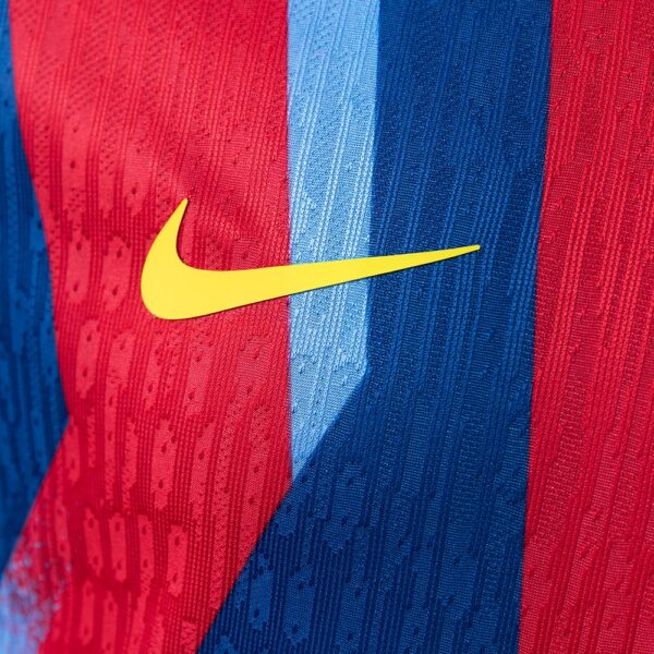 8b3d102ebc.jpg 2025-26 BARCELONA FOURTH AWAY (PLAYER VERSION)
