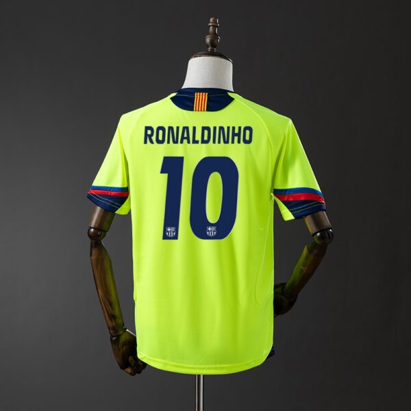 2005-06 BARCELONA AWAY