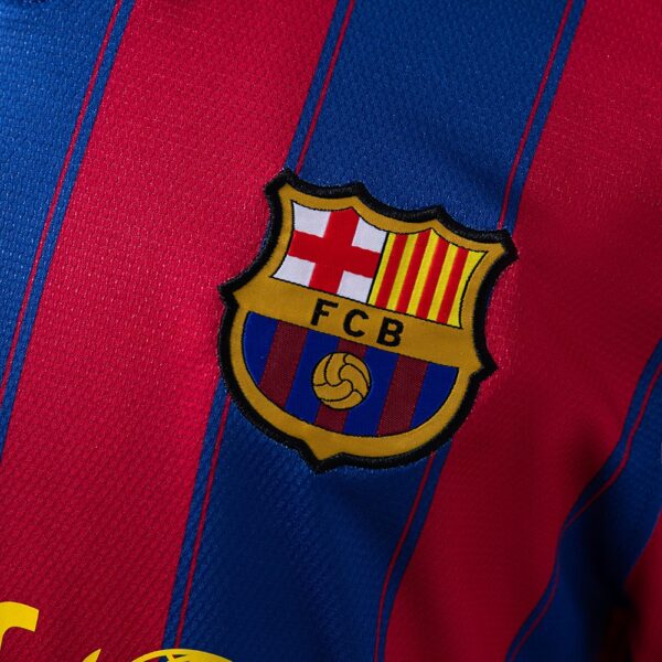 8e341d0761.jpg 2009-10 BARCELONA HOME