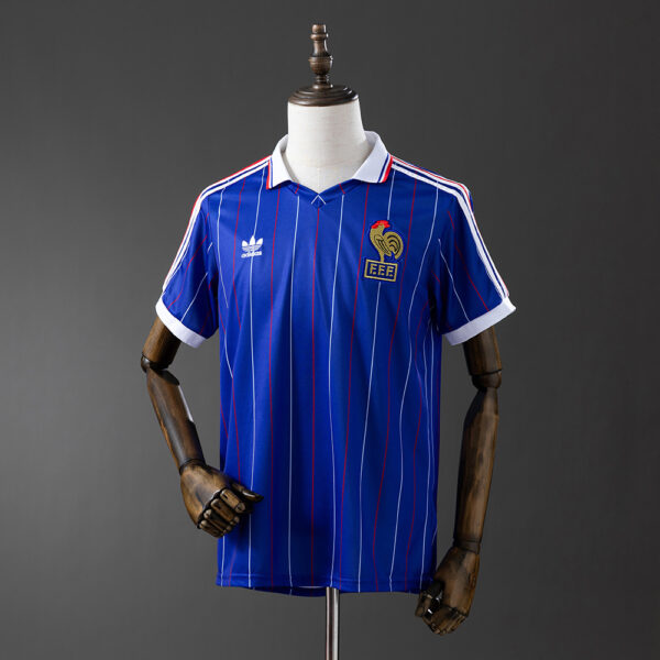 1982 FRANCE HOME
