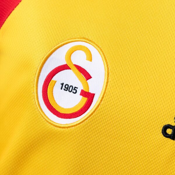 1998-99 GALATASARAY HOME