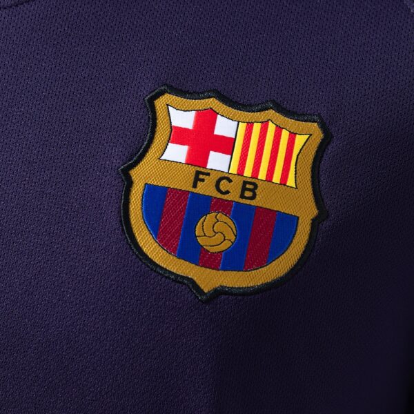 2016-17 BARCELONA AWAY