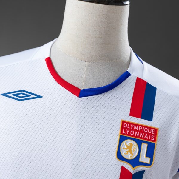 2008-09 LYON HOME