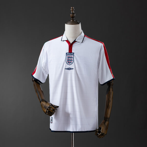 91a1561324.jpg 2004 ENGLAND HOME