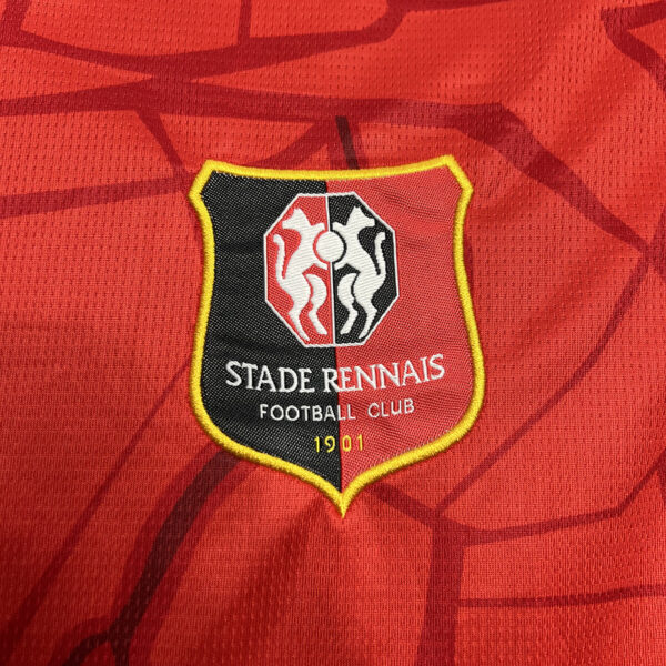 24-25 RENNAIS HOME