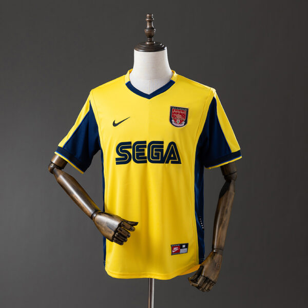 1999-01 ARSENAL AWAY