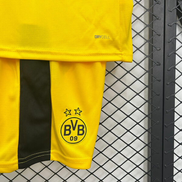 2025-26 DORTMUND HOME MEN AND KIDS KIT