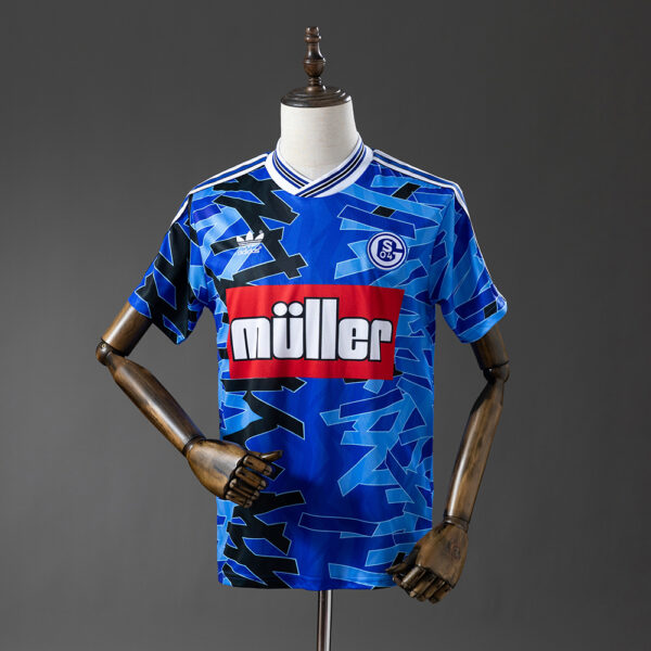 2001-02 SCHALKE 04 HOME