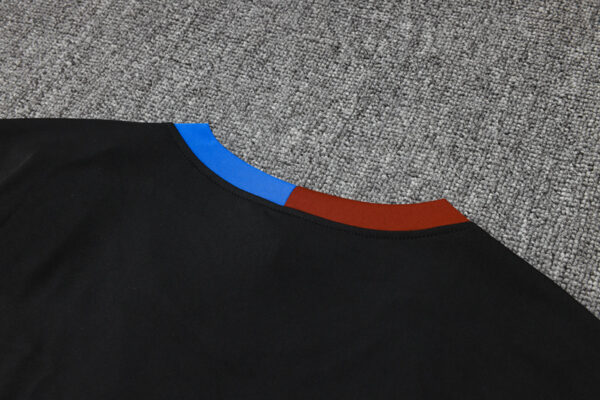 24-25 BARCELONA TRAINING KIT