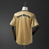 2004-05 BAYERN MUNICH AWAY