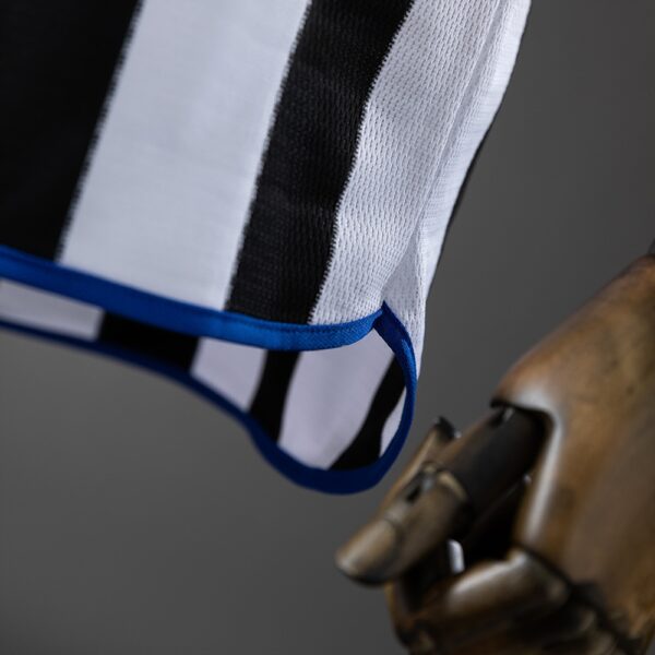 1999-00 NEWCASTLE HOME
