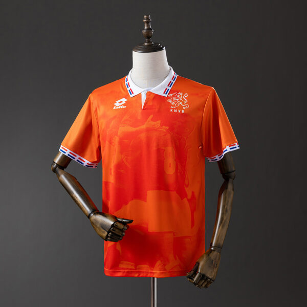 a1025d6d58.jpg 1996 NETHERLANDS HOME