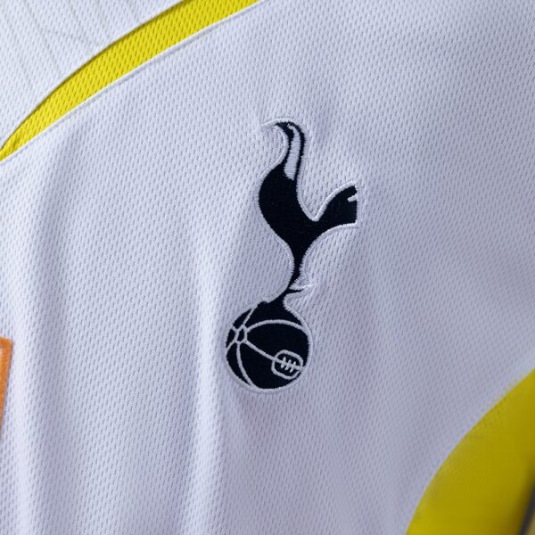 2009-10 TOTTENHAM HOTSPUR HOME