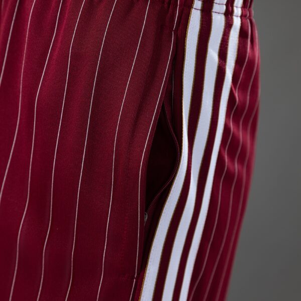 ARSENAL TERRACE ICONS SHORTS RED
