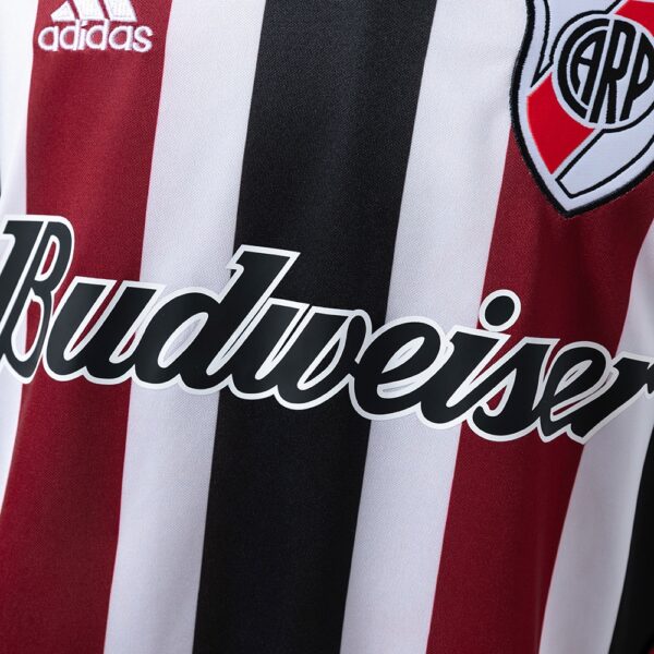 2005-06 RIVER PLATE AWAY
