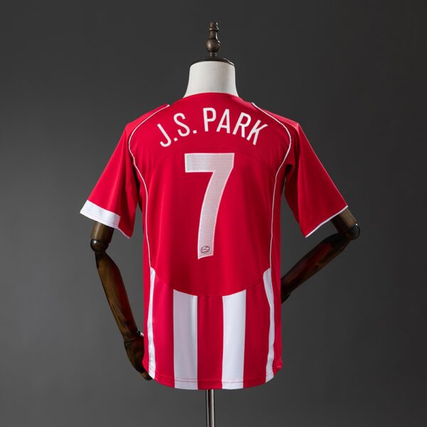 2004-05 PSV EINDHOVEN HOME