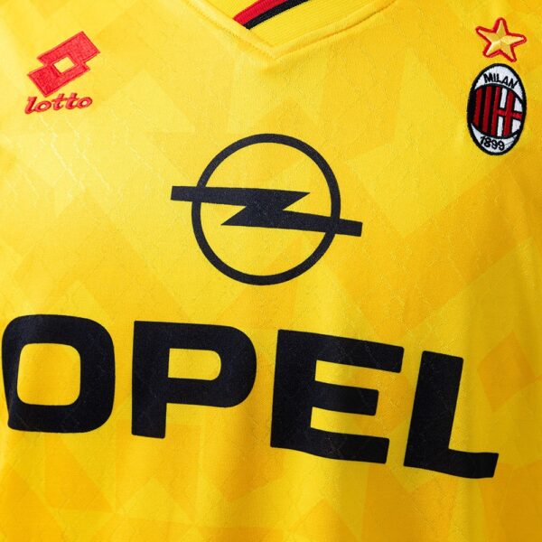 1995-96 AC MILAN AWAY