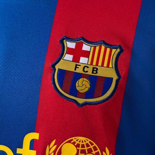 ad75801aac.jpg 2010-11 BARCELONA HOME