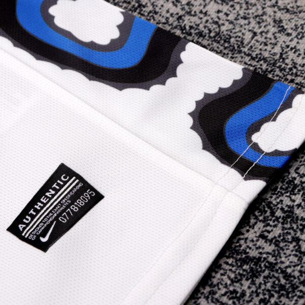2010-11 INTER MILAN AWAY KIDS KIT