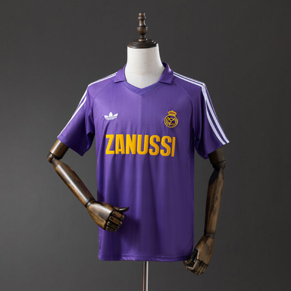 1984-85 REAL MADRID AWAY