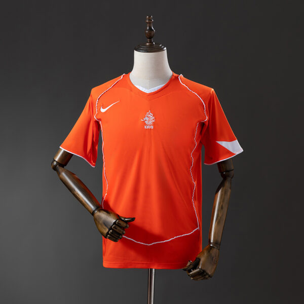b19bb1cd7c.jpg 2004 NETHERLANDS HOME