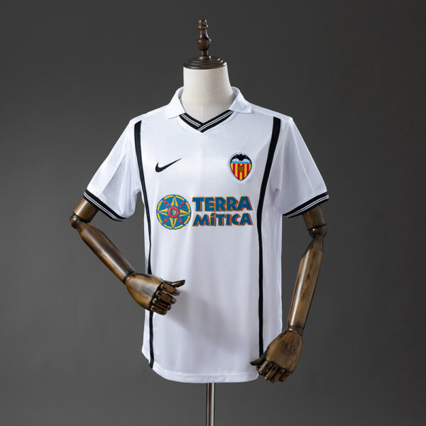 2000-01 VALENCIA HOME