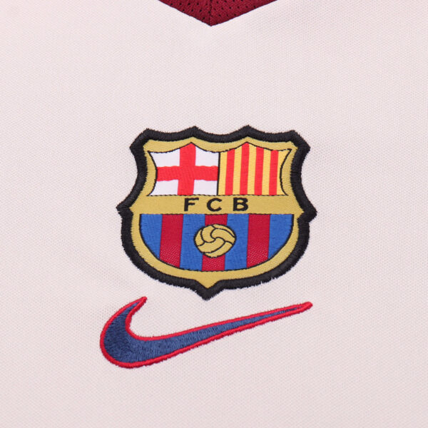 b796f95eaa.jpg 1998-99 BARCELONA AWAY KIDS KIT