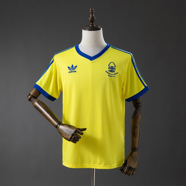 1977-80 NOTTINGHAM FOREST AWAY