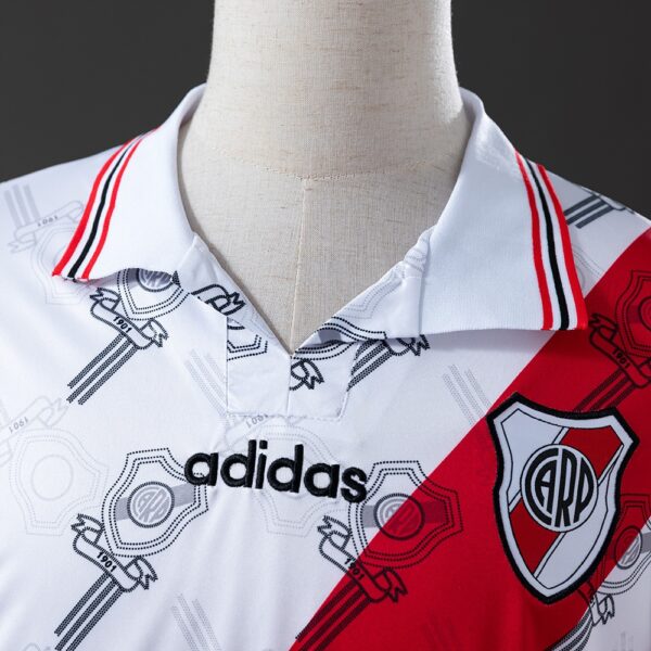 1996-97 RIVER PLATE HOME