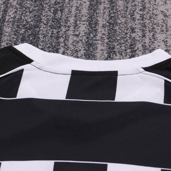 2002-03 JUVENTUS HOME KIDS KIT