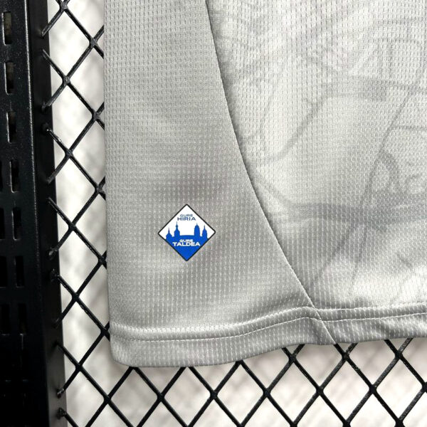 24-25 DEPORTIVO ALAVES AWAY