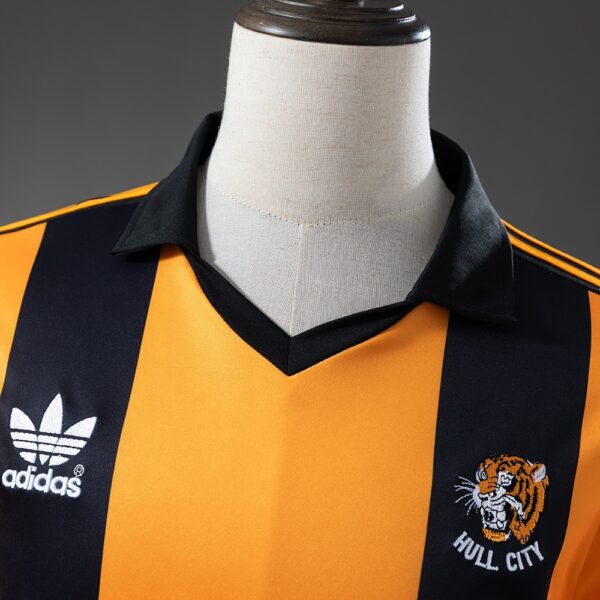 1981-82 HULL CITY HOME LONG SLEEVE