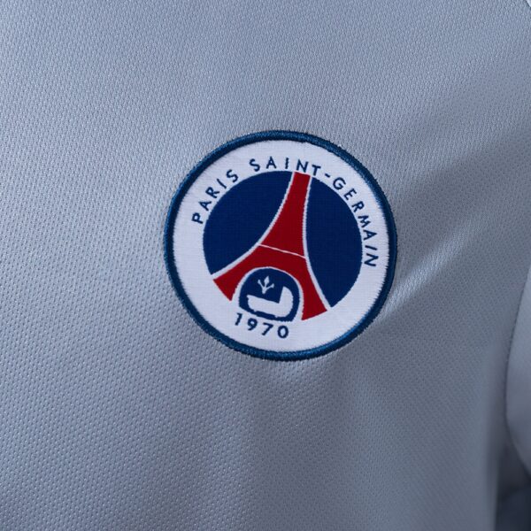2001-02 PSG AWAY