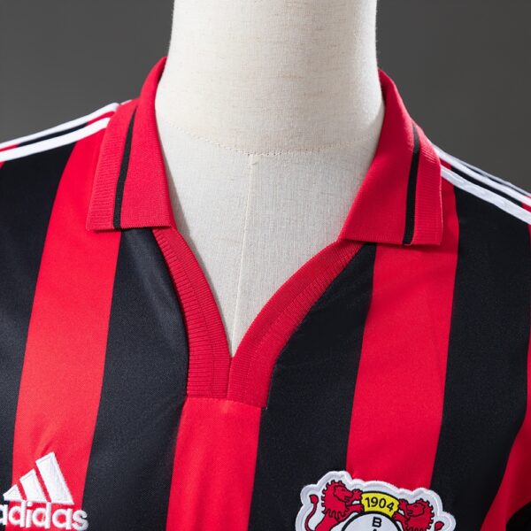2001-02 LEVERKUSEN HOME