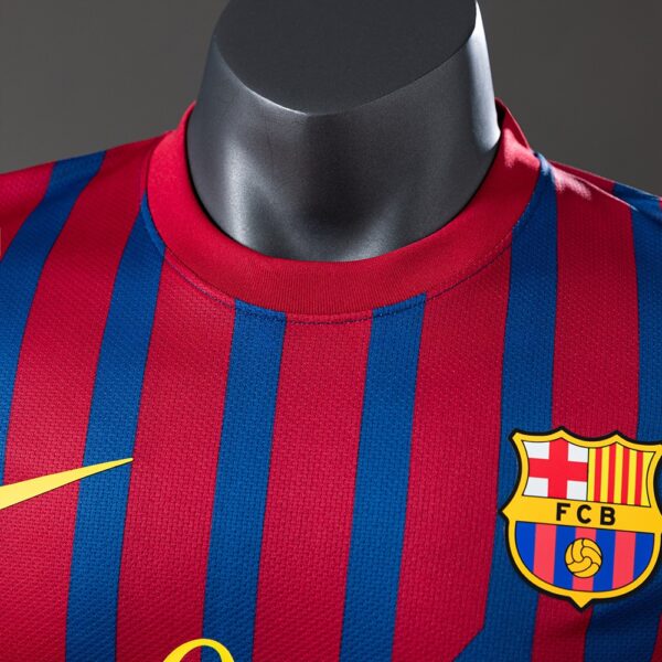 c2cf1b7226.jpg 2011-12 BARCELONA HOME (PLAYER VERSION)