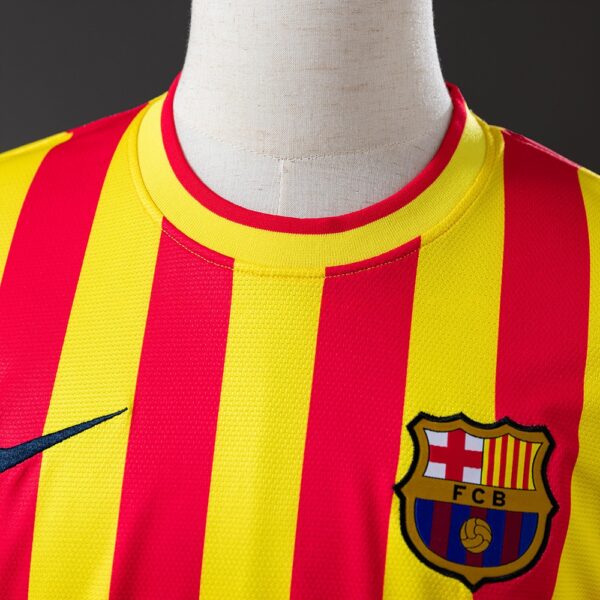c3533fbe1f.jpg 2013-14 BARCELONA AWAY