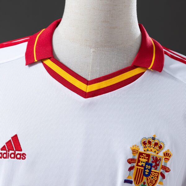 2000 SPAIN AWAY