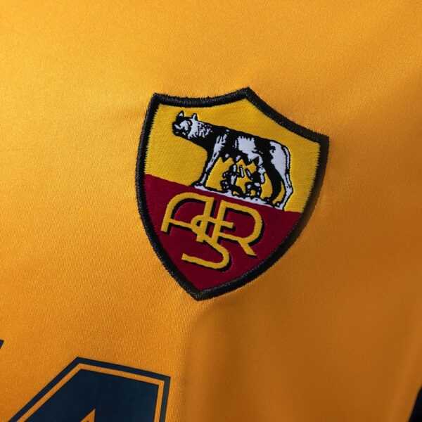 2001-02 ROMA CHAMPION LEAGUE