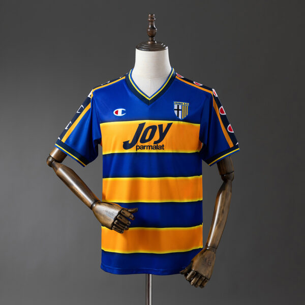 2001-02 PARMA CALCIO HOME