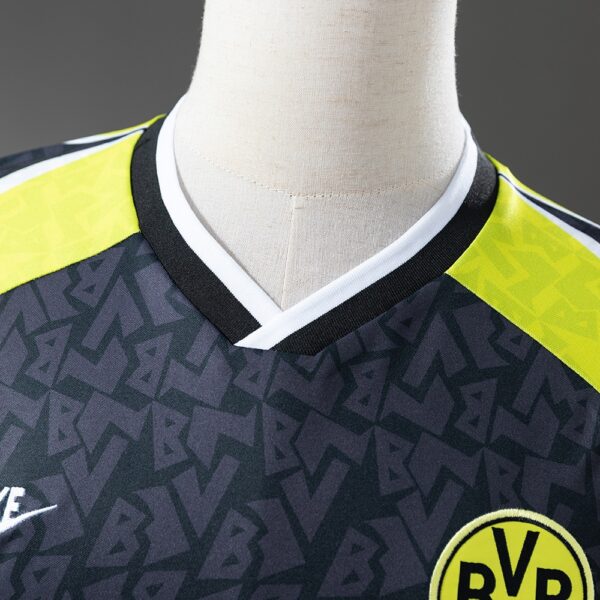 1995-96 BORUSSIA DORTMUND AWAY LONG SLEEVE