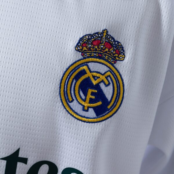 2026-27 REAL MADRID HOME MEN AND KIDS KIT