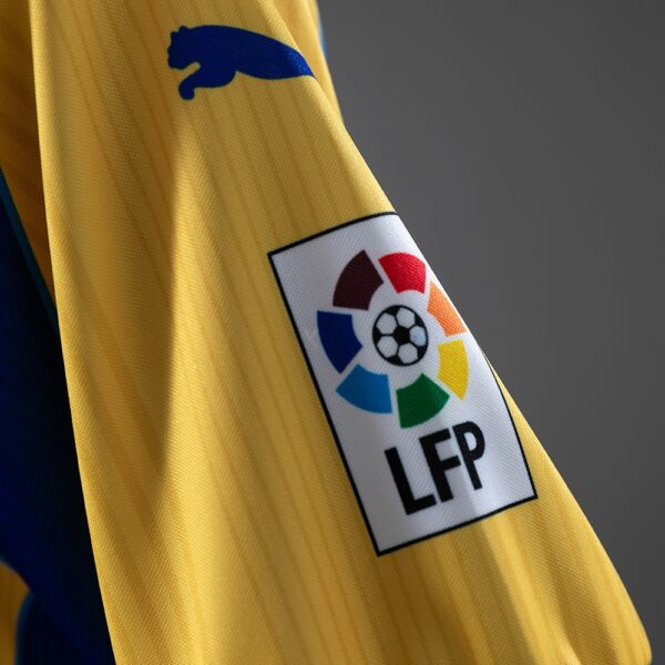 2000-01 LAS PALMAS HOME