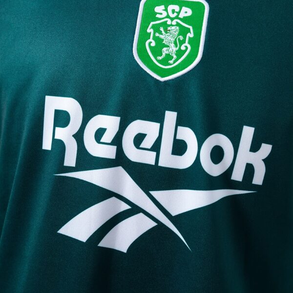 2000-01 SPORTING LISBON TRAINING