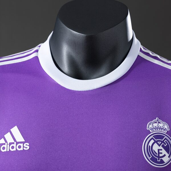 2016-17 REAL MADRID AWAY PLAYER VERSION