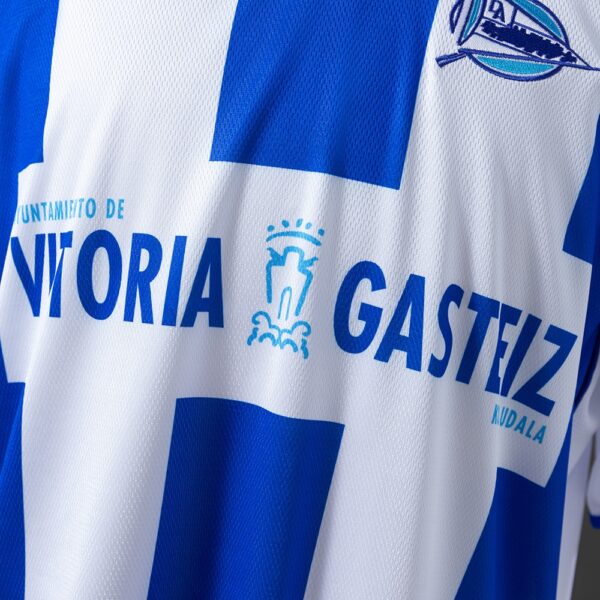 2003-04 DEPORTIVO ALAVÉS HOME