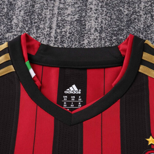 2013-14 AC MILAN HOME KIDS KIT