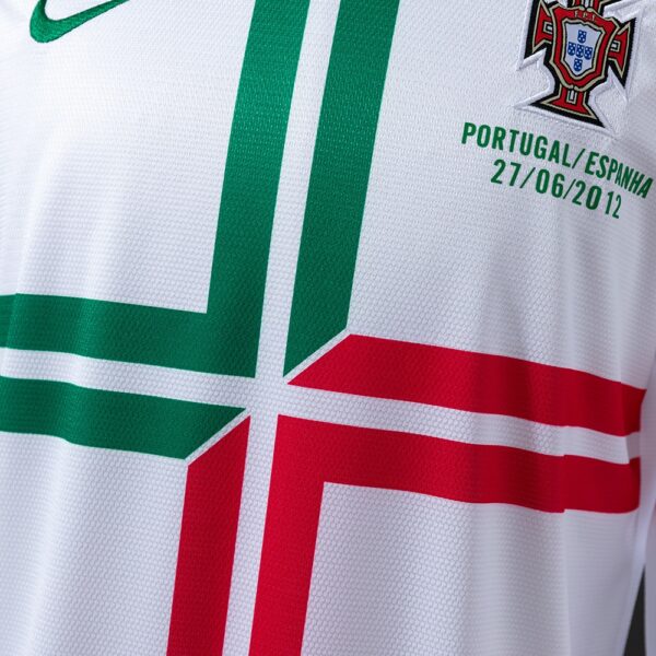 2012 PORTUGAL AWAY LONG SLEEVE (FAN VERSION)