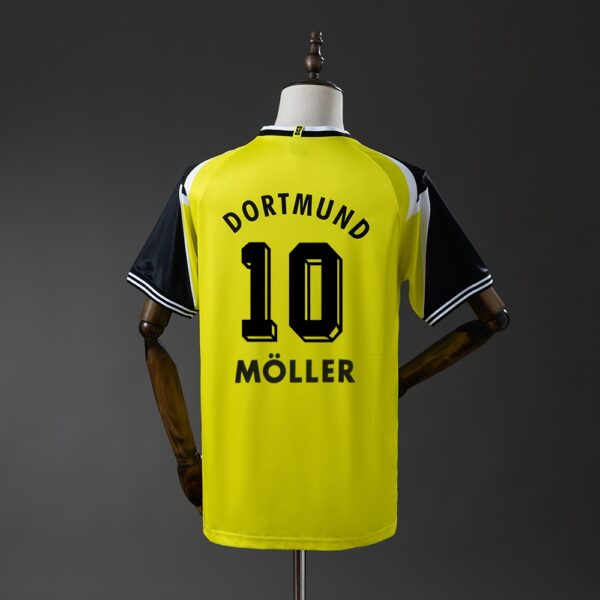 1995-96 BORUSSIA DORTMUND HOME