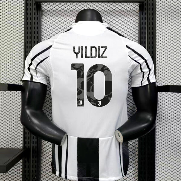 2025-26 JUVENTUS HOME PLAYER VERSION