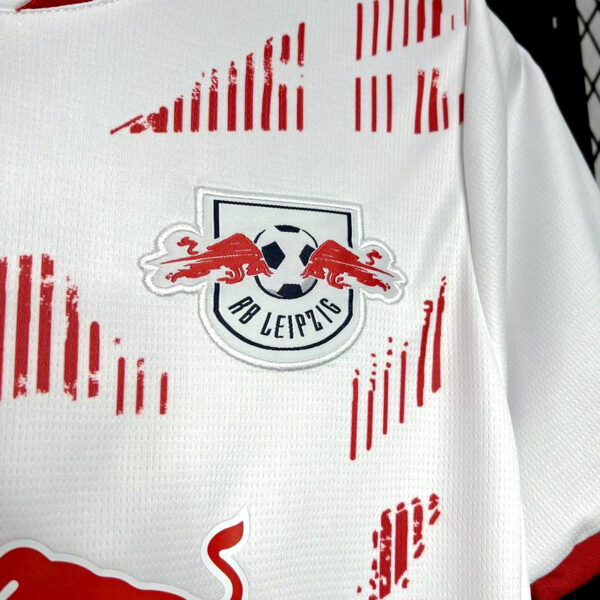 24-25 RB LEIPZIG HOME